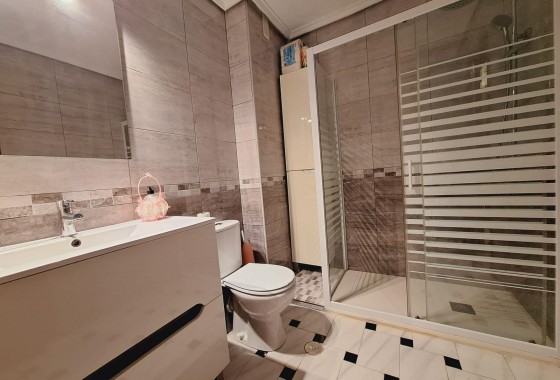 Reventa - Apartamento / piso - Torrevieja - Acequion