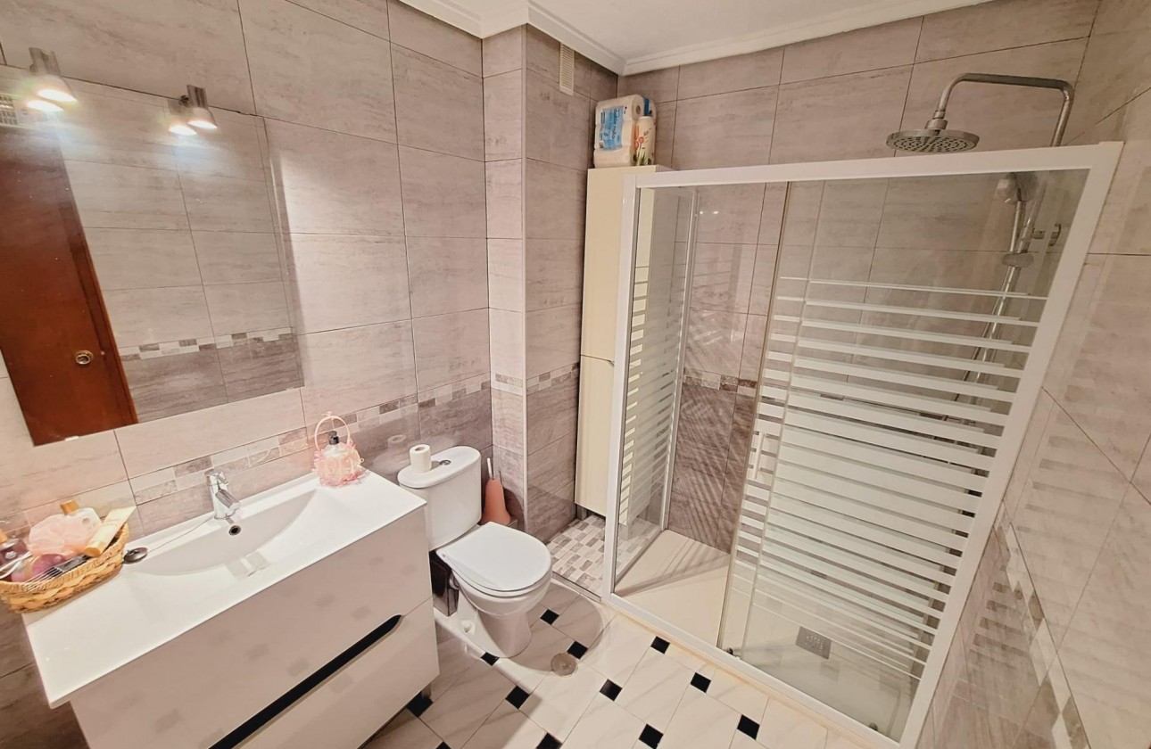 Reventa - Apartamento / piso - Torrevieja - Acequion