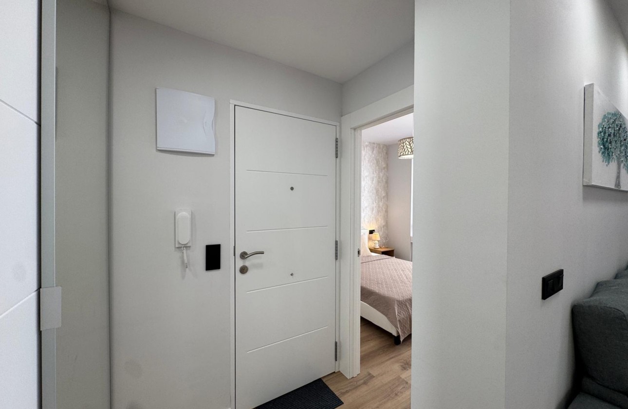 Reventa - Apartamento / piso - Torrevieja - Playa del Cura