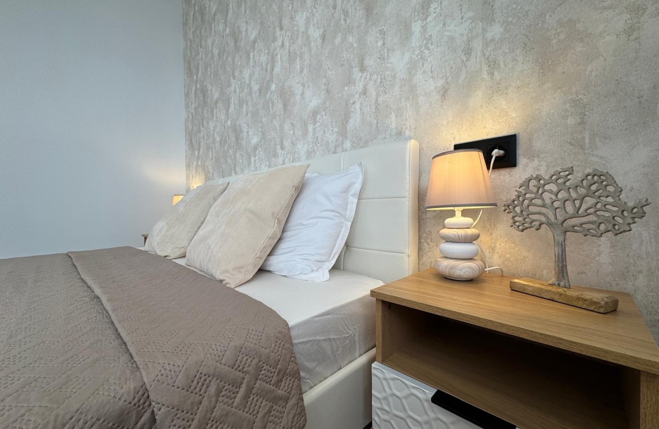 Reventa - Apartamento / piso - Torrevieja - Playa del Cura