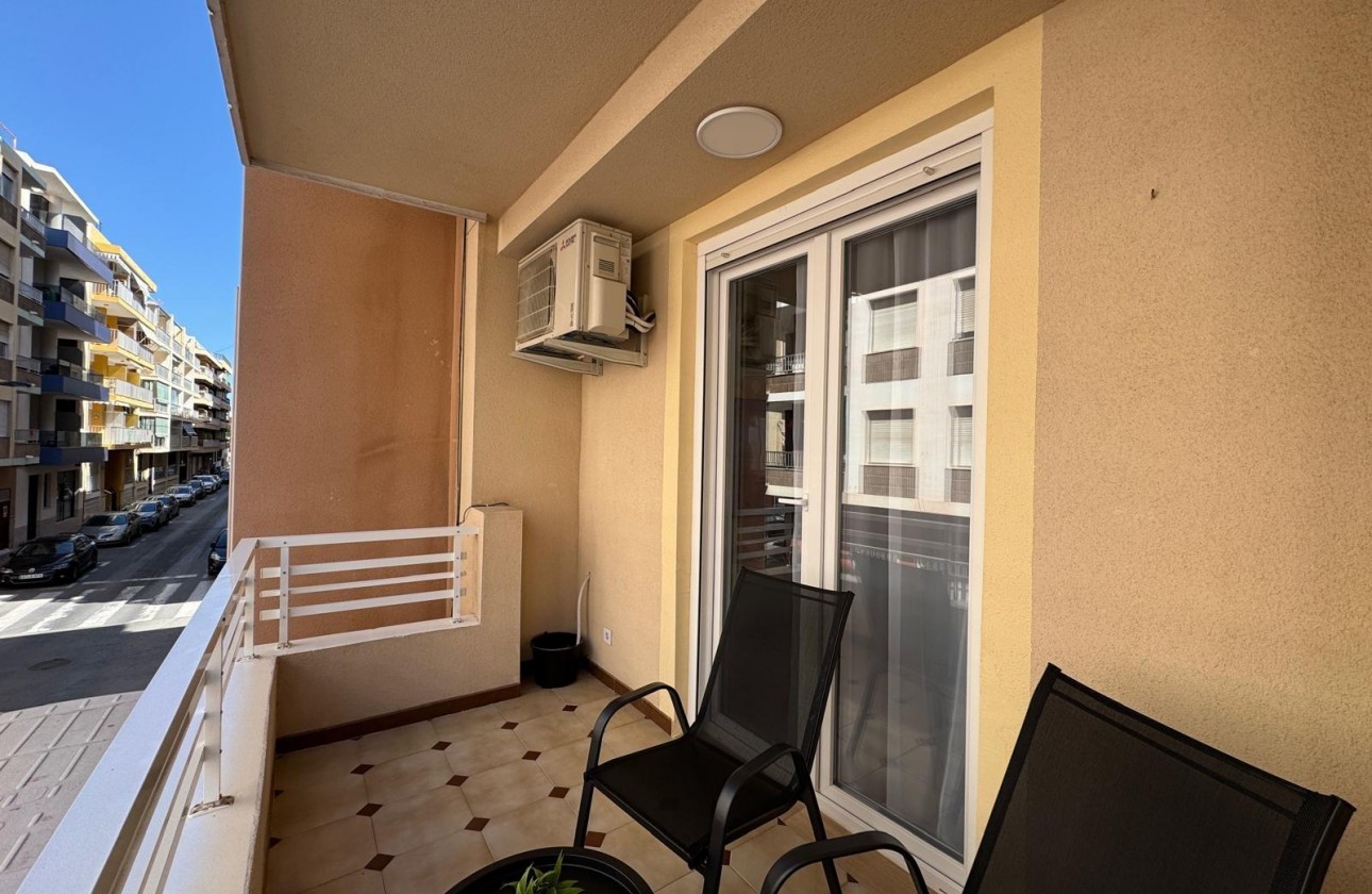Reventa - Apartamento / piso - Torrevieja - Playa del Cura