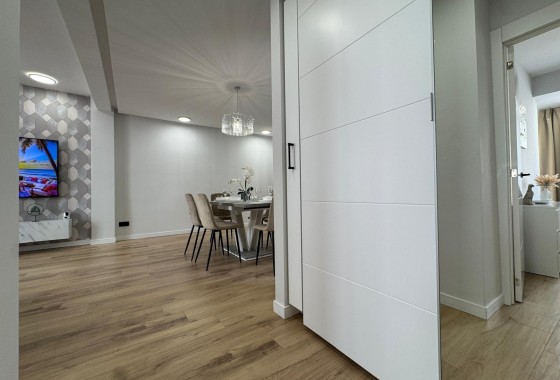Reventa - Apartamento / piso - Torrevieja - Playa del Cura