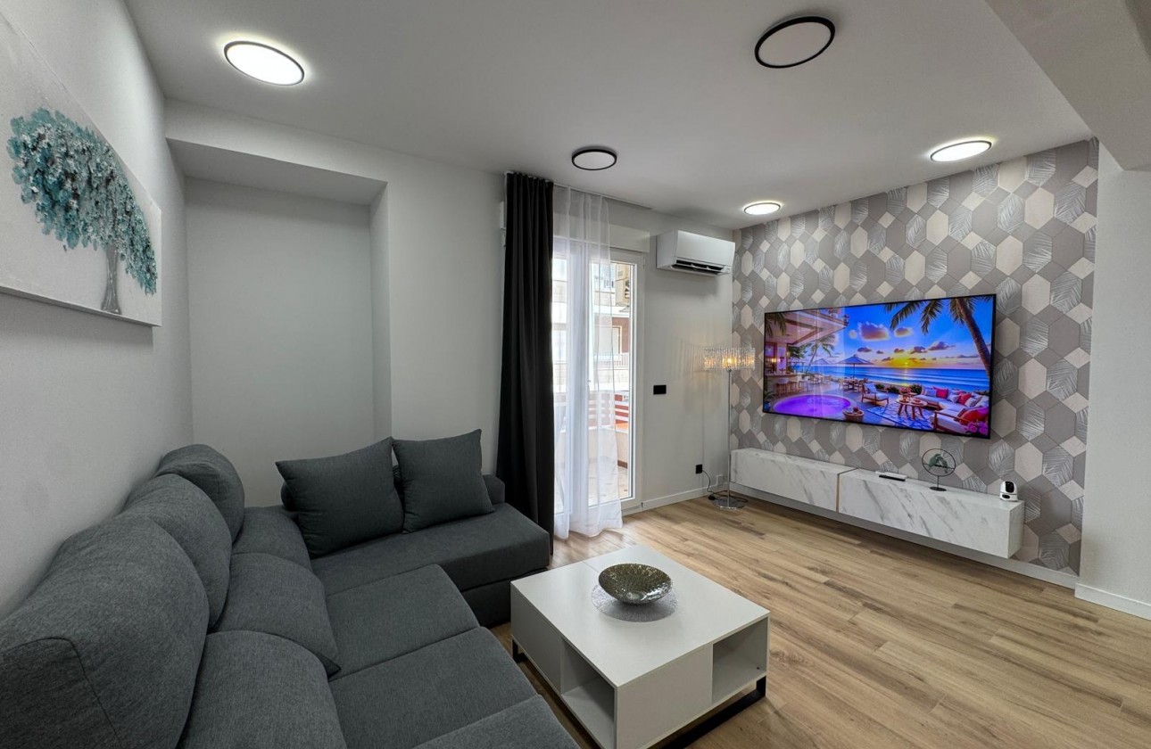 Reventa - Apartamento / piso - Torrevieja - Playa del Cura