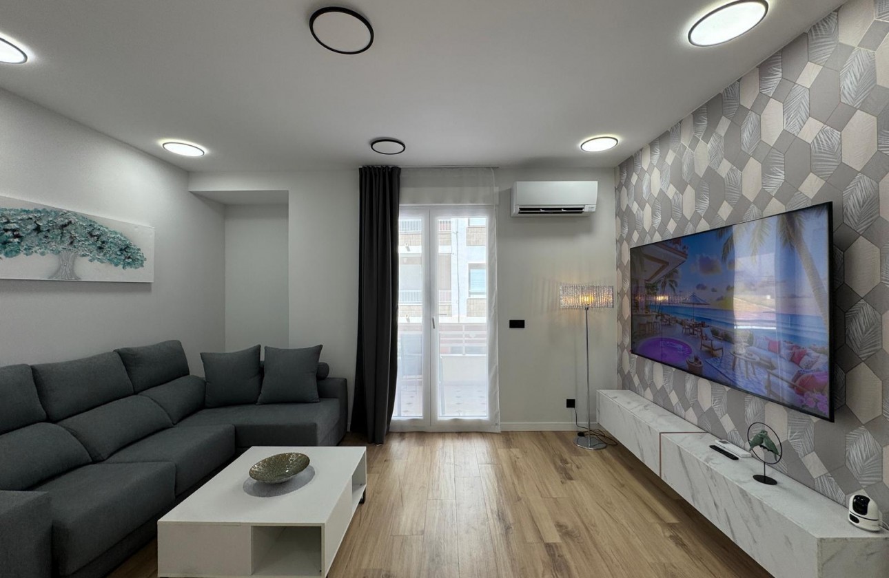Reventa - Apartamento / piso - Torrevieja - Playa del Cura