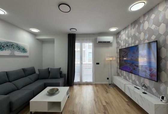 Reventa - Apartamento / piso - Torrevieja - Playa del Cura