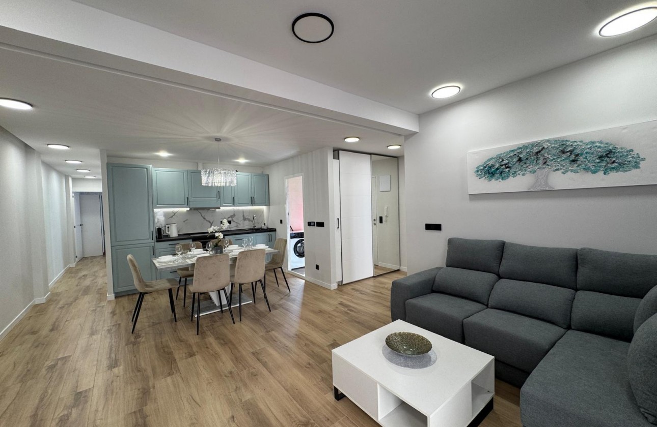 Reventa - Apartamento / piso - Torrevieja - Playa del Cura