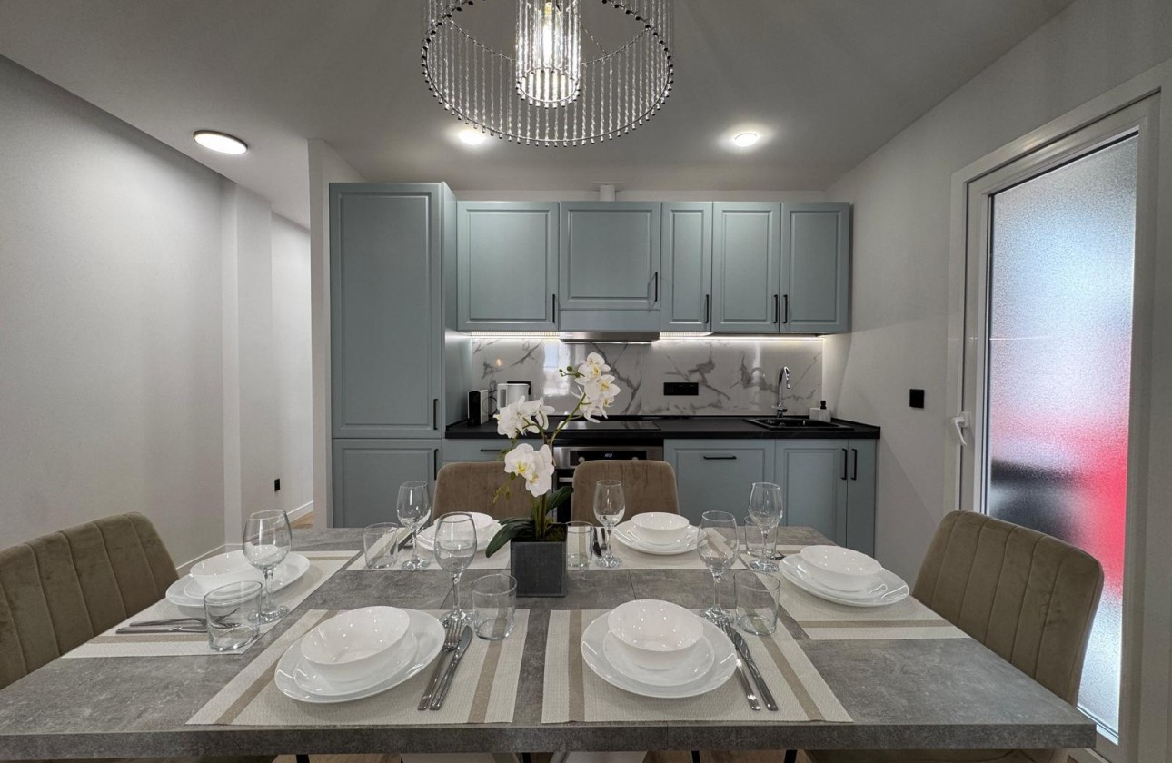 Reventa - Apartamento / piso - Torrevieja - Playa del Cura