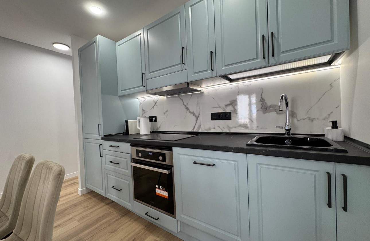 Reventa - Apartamento / piso - Torrevieja - Playa del Cura
