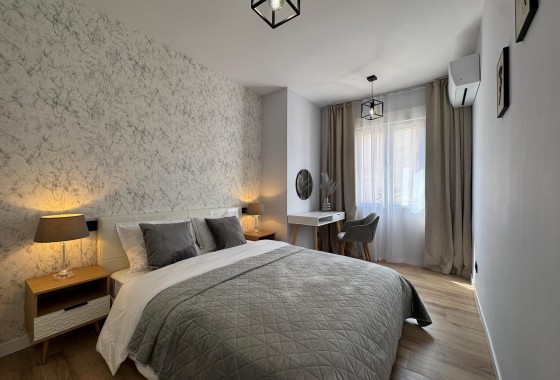 Reventa - Apartamento / piso - Torrevieja - Playa del Cura