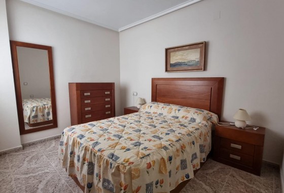 Resale - Apartment / flat - Torrevieja - Acequion
