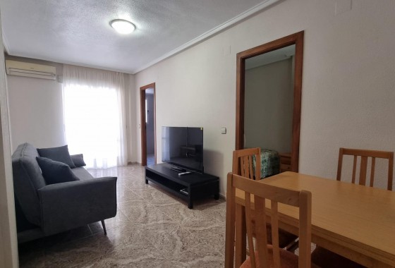 Resale - Apartment / flat - Torrevieja - Acequion