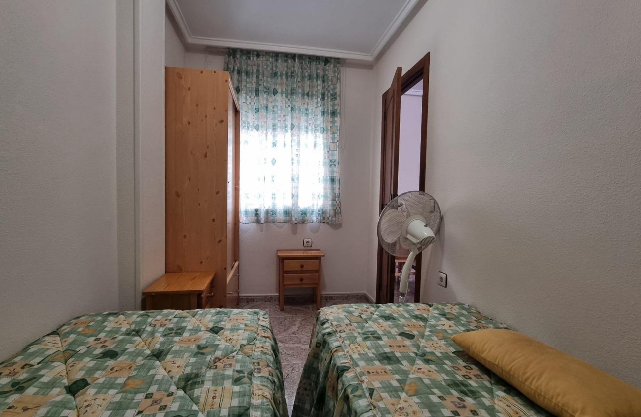 Resale - Apartment / flat - Torrevieja - Acequion