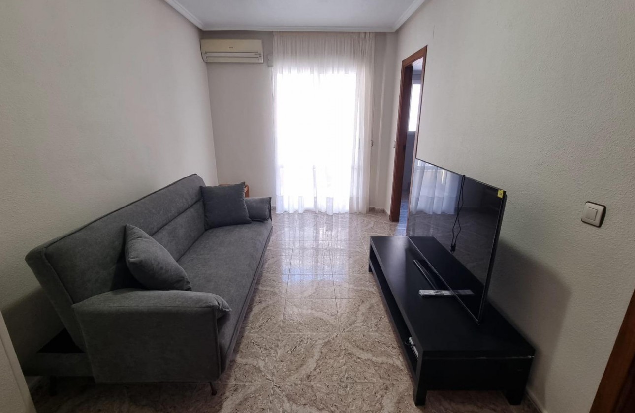 Resale - Apartment / flat - Torrevieja - Acequion