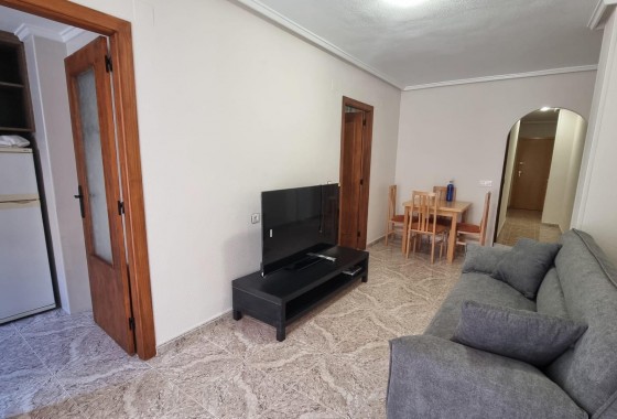 Resale - Apartment / flat - Torrevieja - Acequion