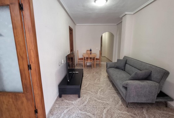 Resale - Apartment / flat - Torrevieja - Acequion