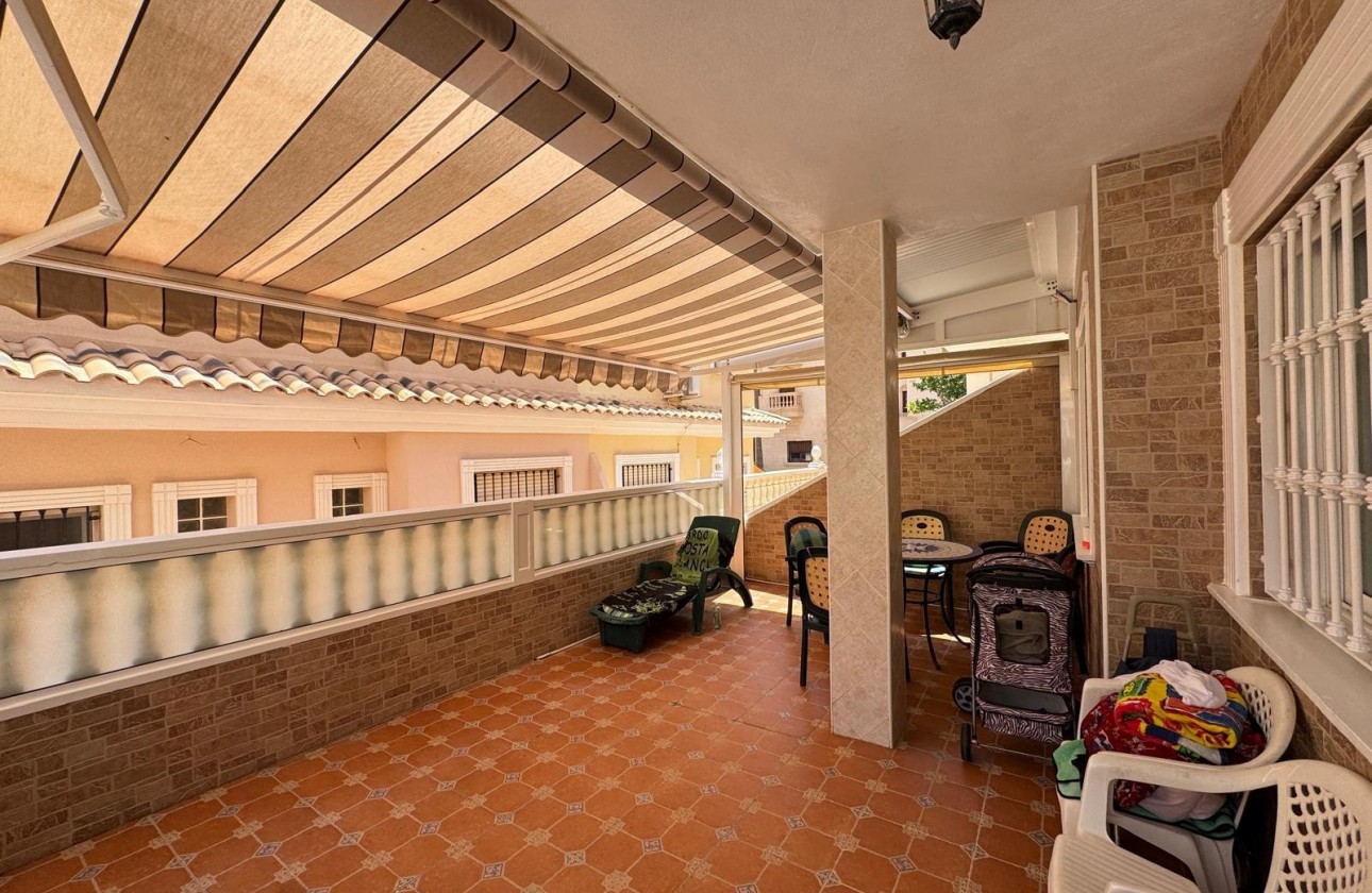 Reventa - Chalet - Guardamar del Segura - Urbanizaciones