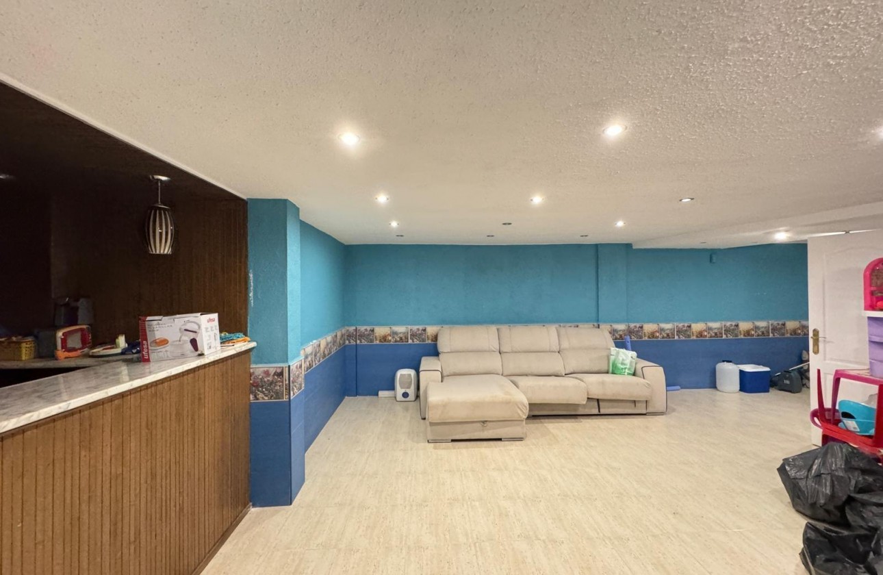 Reventa - Chalet - Guardamar del Segura - Urbanizaciones