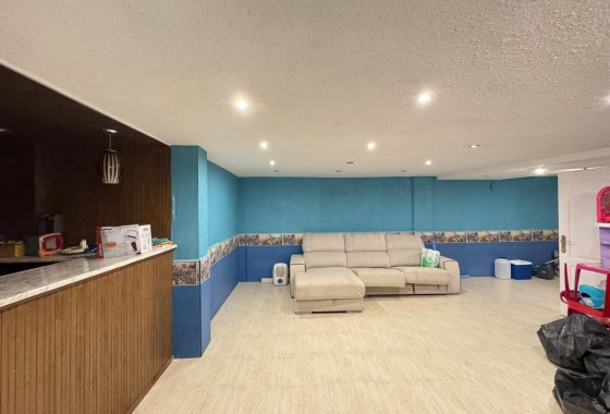 Reventa - Chalet - Guardamar del Segura - Urbanizaciones
