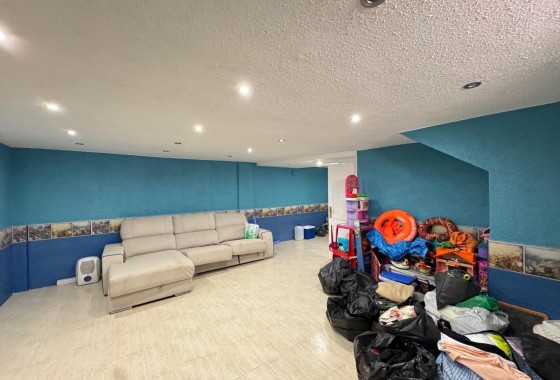 Reventa - Chalet - Guardamar del Segura - Urbanizaciones