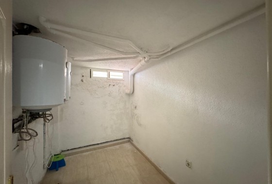 Reventa - Chalet - Guardamar del Segura - Urbanizaciones