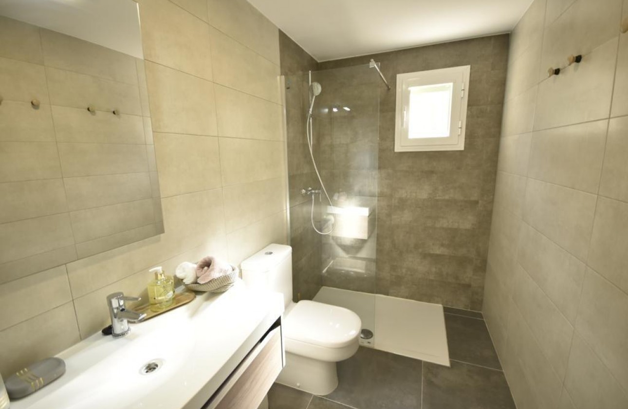 Resale - Apartment / flat - Orihuela Costa - Campoamor