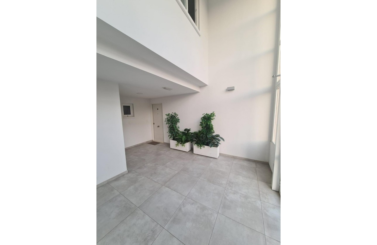 Resale - Apartment / flat - Orihuela Costa - Campoamor