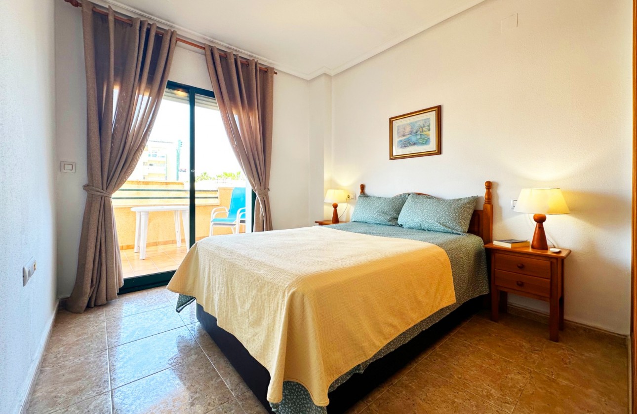 Resale - Apartment / flat - Orihuela Costa - Costa Blanca