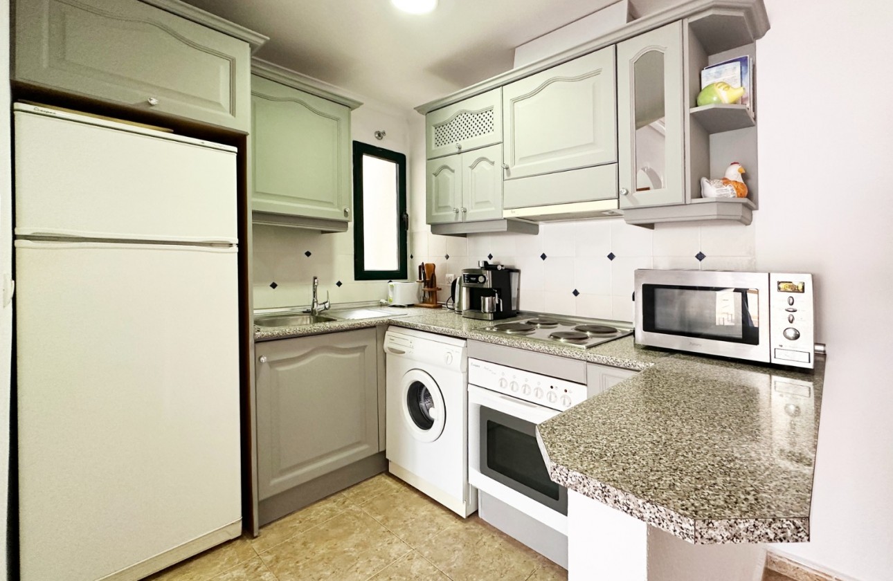 Resale - Apartment / flat - Orihuela Costa - Costa Blanca