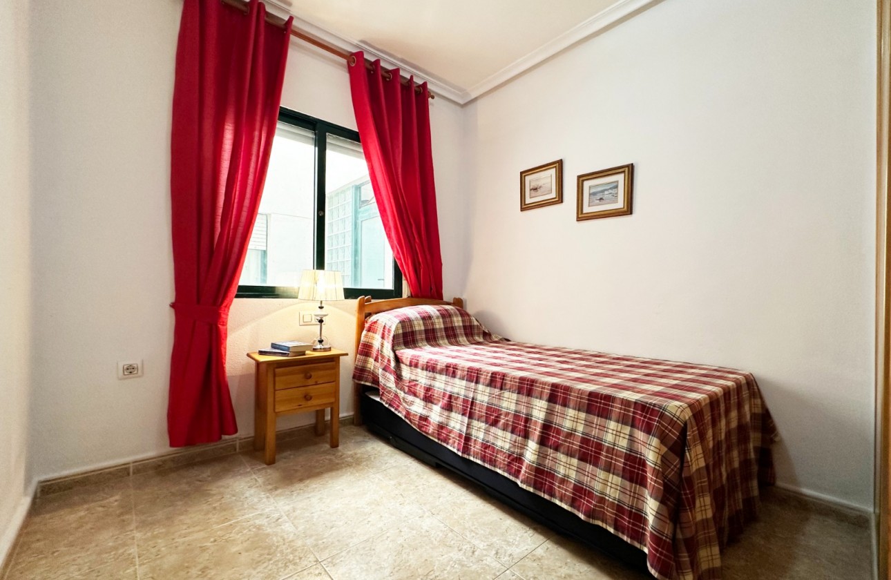 Resale - Apartment / flat - Orihuela Costa - Costa Blanca