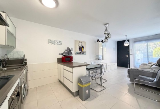Resale - Apartment / flat - Orihuela Costa - Altos de Campoamor