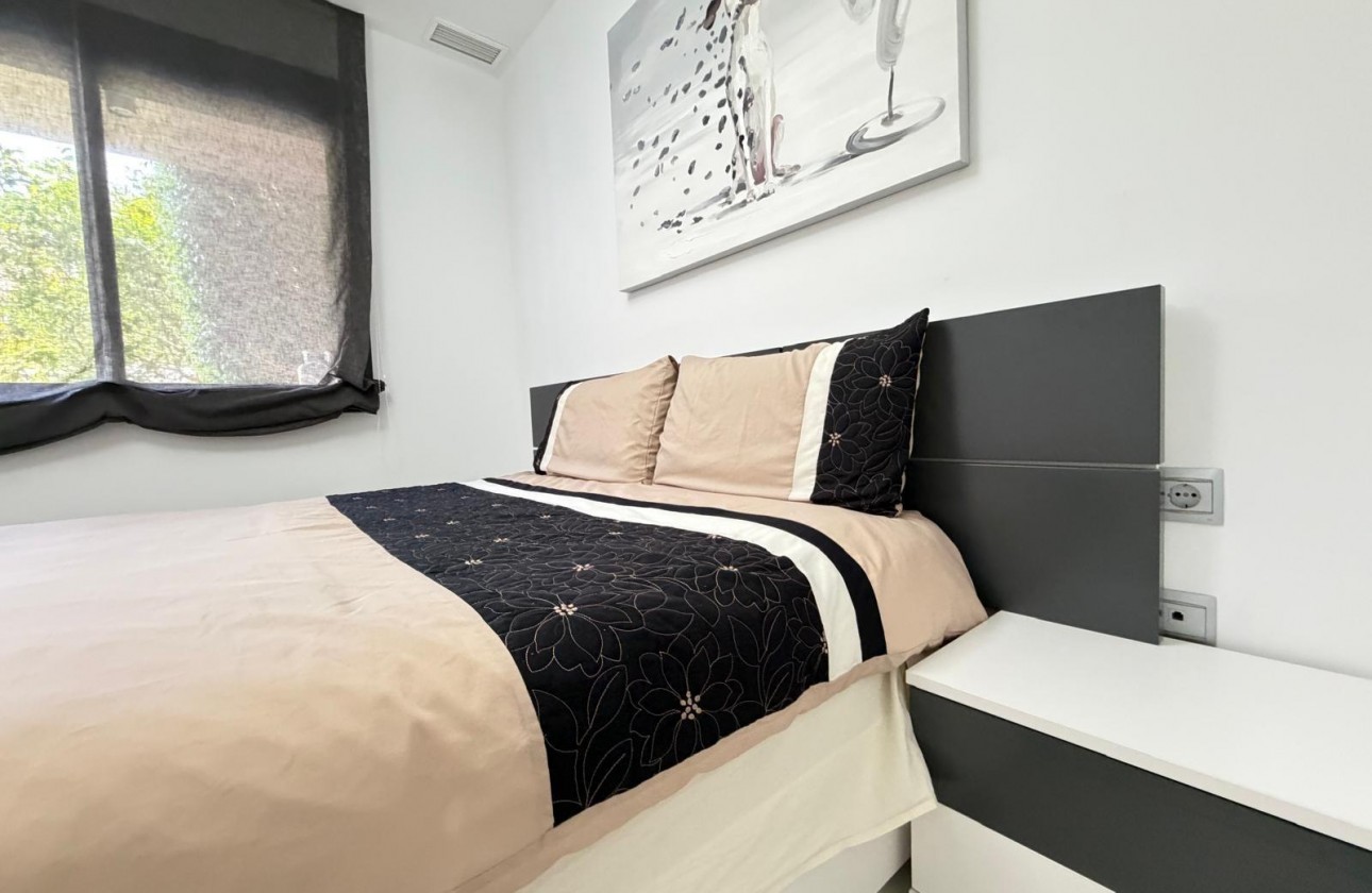 Resale - Apartment / flat - Orihuela Costa - Altos de Campoamor