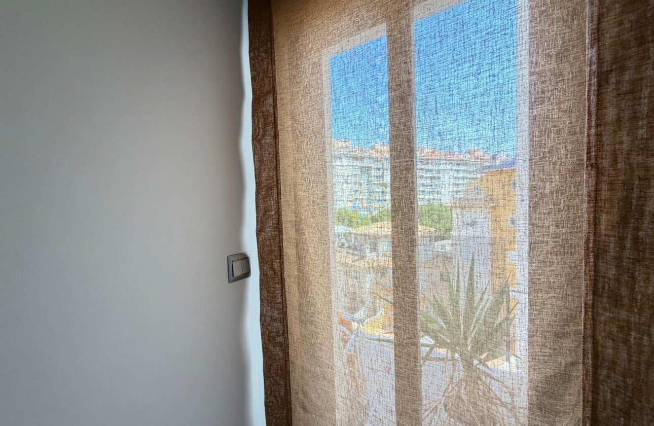 Resale - Apartment / flat - Orihuela Costa - Altos de Campoamor