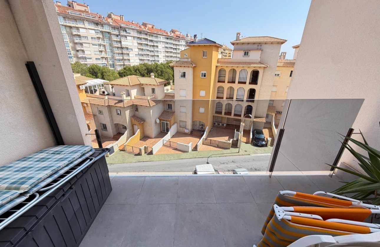 Resale - Apartment / flat - Orihuela Costa - Altos de Campoamor