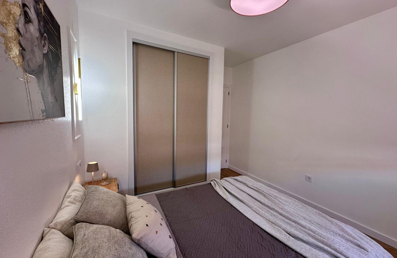 Reventa - Apartamento / piso - Torrevieja - Habaneras