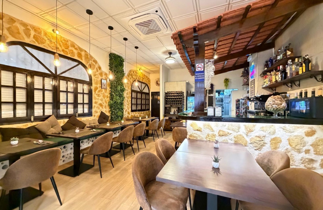 Reventa - Comercial - Torrevieja - Playa de los Locos