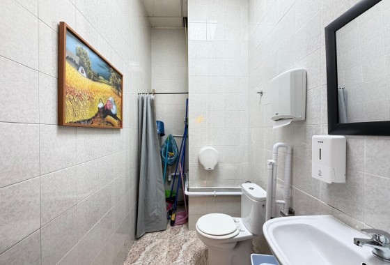 Reventa - Comercial - Torrevieja - Playa de los Locos