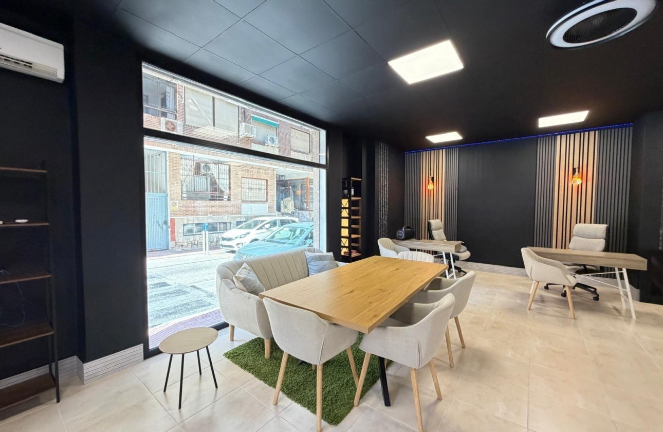 Reventa - Comercial - Torrevieja - Playa de los Locos