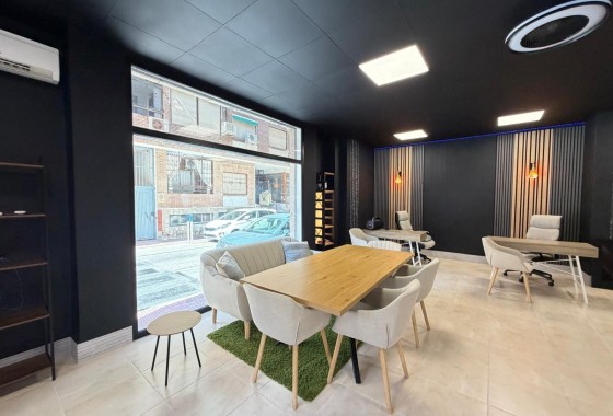 Reventa - Comercial - Torrevieja - Playa de los Locos