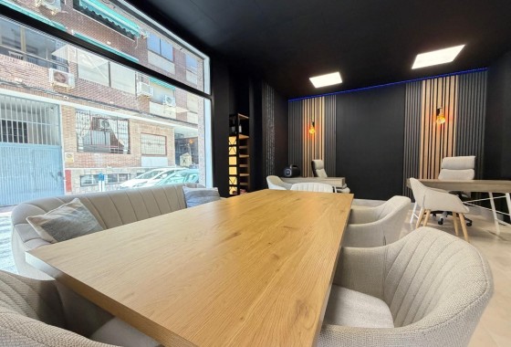 Reventa - Comercial - Torrevieja - Playa de los Locos