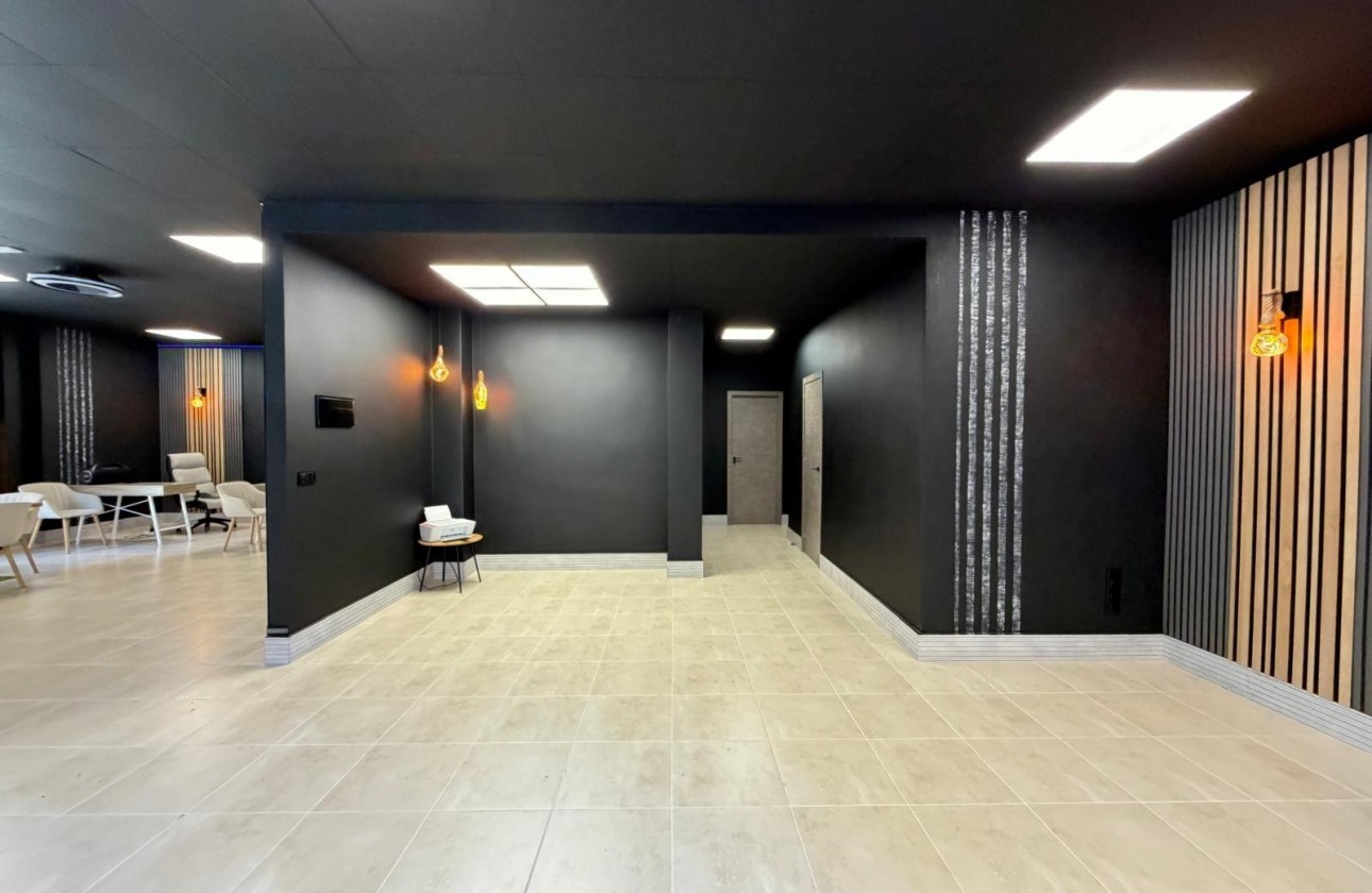 Reventa - Comercial - Torrevieja - Playa de los Locos