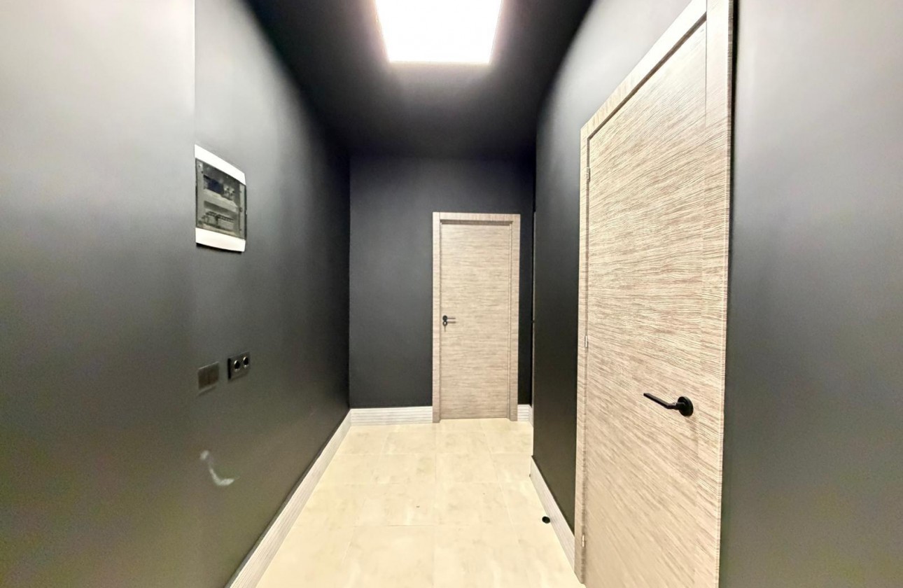 Reventa - Comercial - Torrevieja - Playa de los Locos