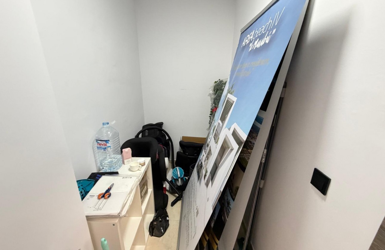 Reventa - Comercial - Torrevieja - Playa de los Locos