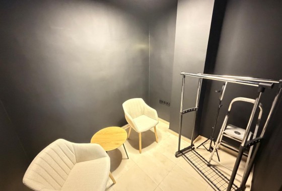 Reventa - Comercial - Torrevieja - Playa de los Locos
