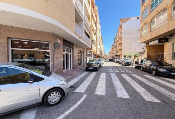 Reventa - Comercial - Torrevieja - Playa de los Locos