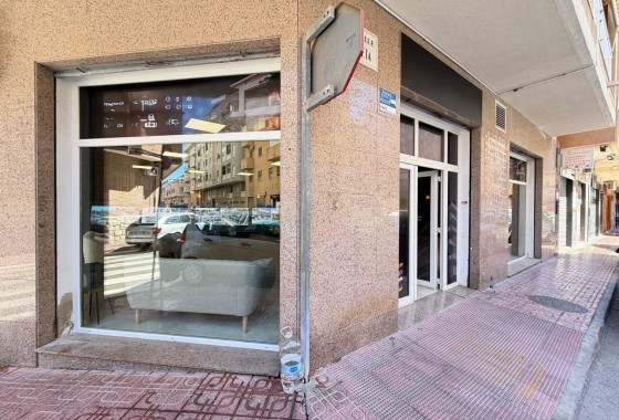 Reventa - Comercial - Torrevieja - Playa de los Locos