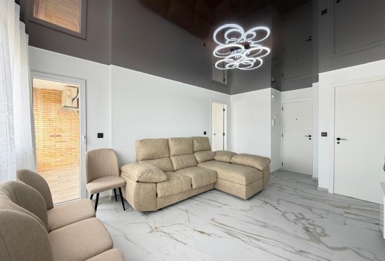 Resale - Apartment / flat - Orihuela Costa - La Zenia