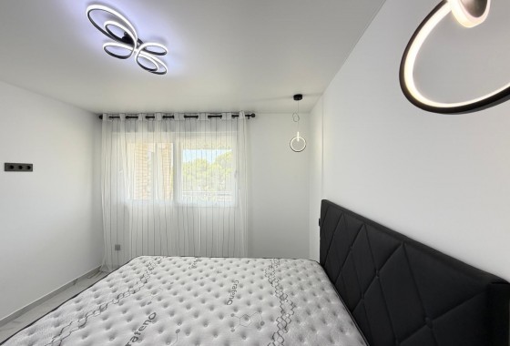 Resale - Apartment / flat - Orihuela Costa - La Zenia