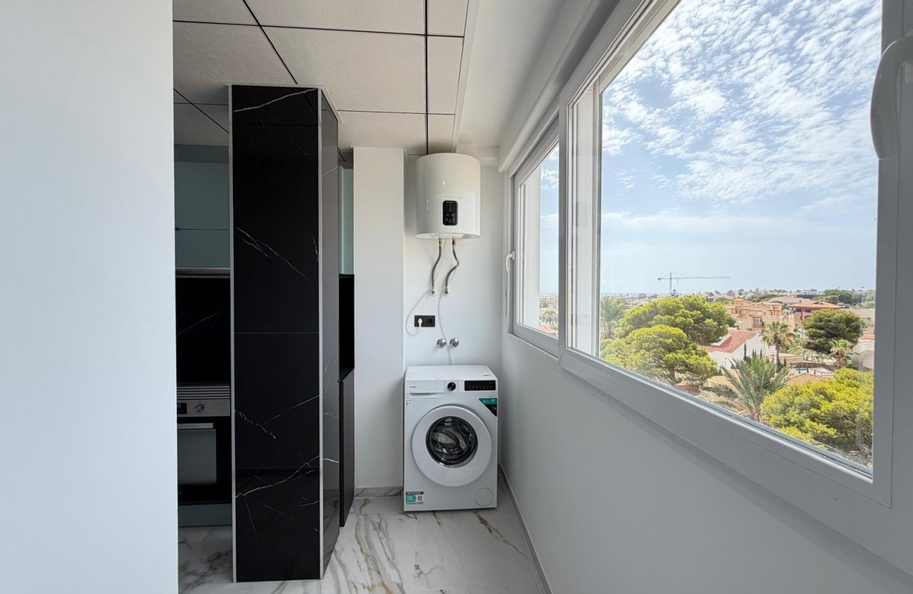 Resale - Apartment / flat - Orihuela Costa - La Zenia