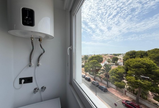 Resale - Apartment / flat - Orihuela Costa - La Zenia