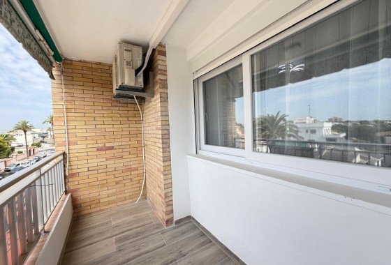 Resale - Apartment / flat - Orihuela Costa - La Zenia